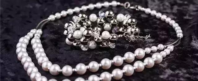 凌晨出海耗5小时钓到560斤蓝鳍金枪鱼500g只卖100元