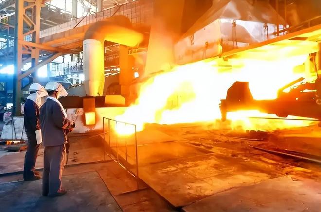 瓦良格号给了中国多大震撼?中国在场专家:苏联用的钢材太好了(图10)